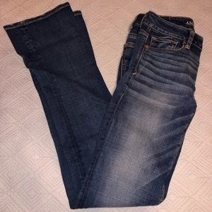 American Eagle Skinny Kick Jeans